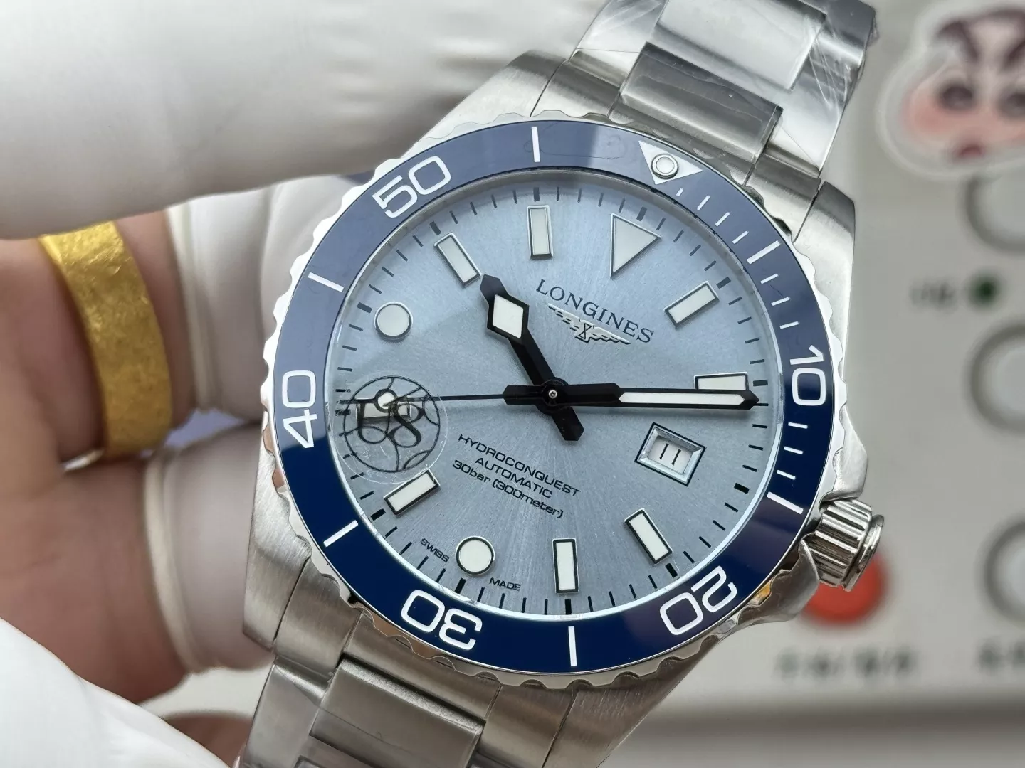 론진 콘퀘스트 3세대 42mm 세라믹 베젤 오토매틱 워치 상세 이미지 5