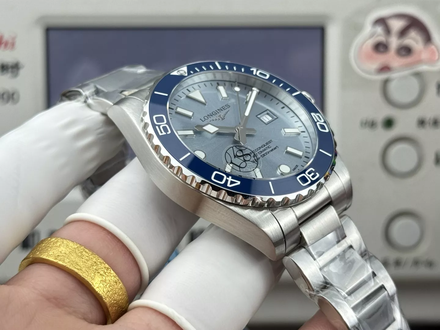 론진 콘퀘스트 3세대 42mm 세라믹 베젤 오토매틱 워치 상세 이미지 6