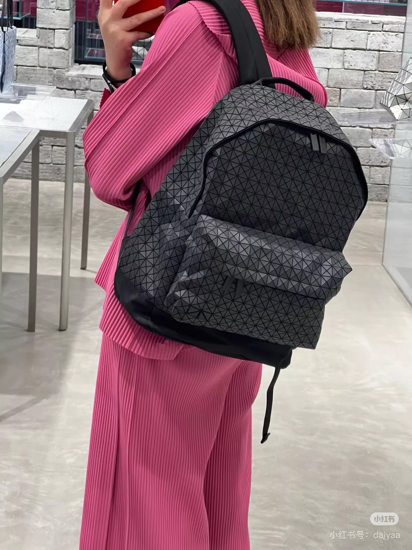 이세이미야케 바오바오 기하학 퀼팅 대용량 데이팩 백팩 상세 이미지 106
