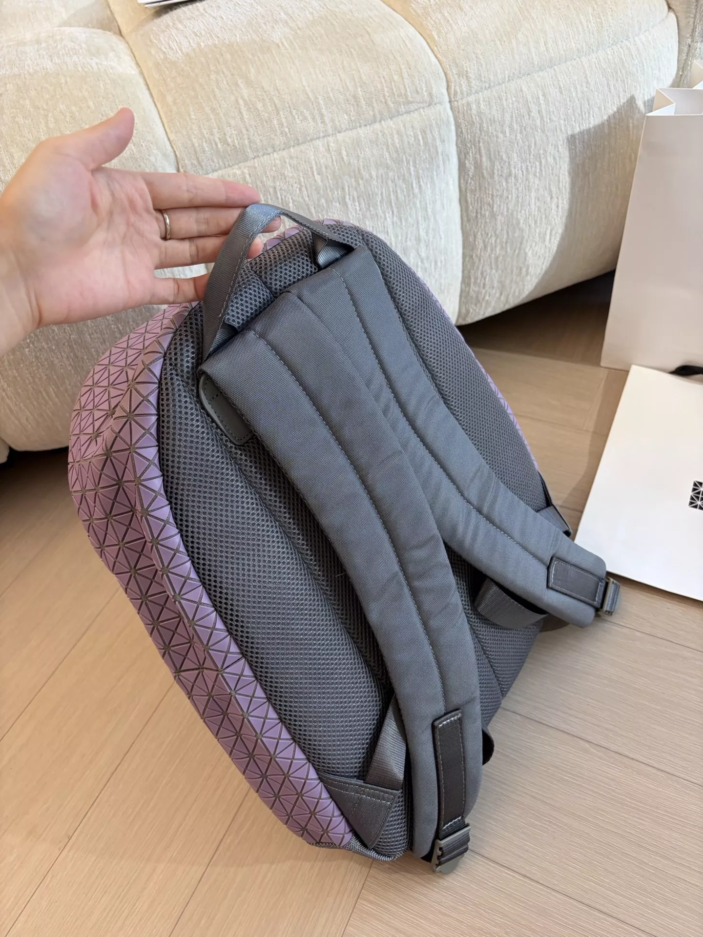 이세이미야케 바오바오 기하학 퀼팅 대용량 데이팩 백팩 상세 이미지 50