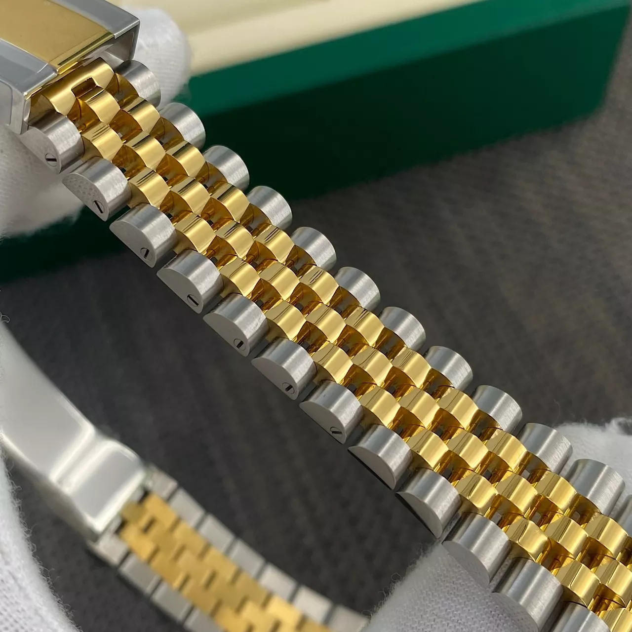 롤렉스 데이저스트 41mm 블랙 다이얼 메탈 오토매틱 워치 상세 이미지 8