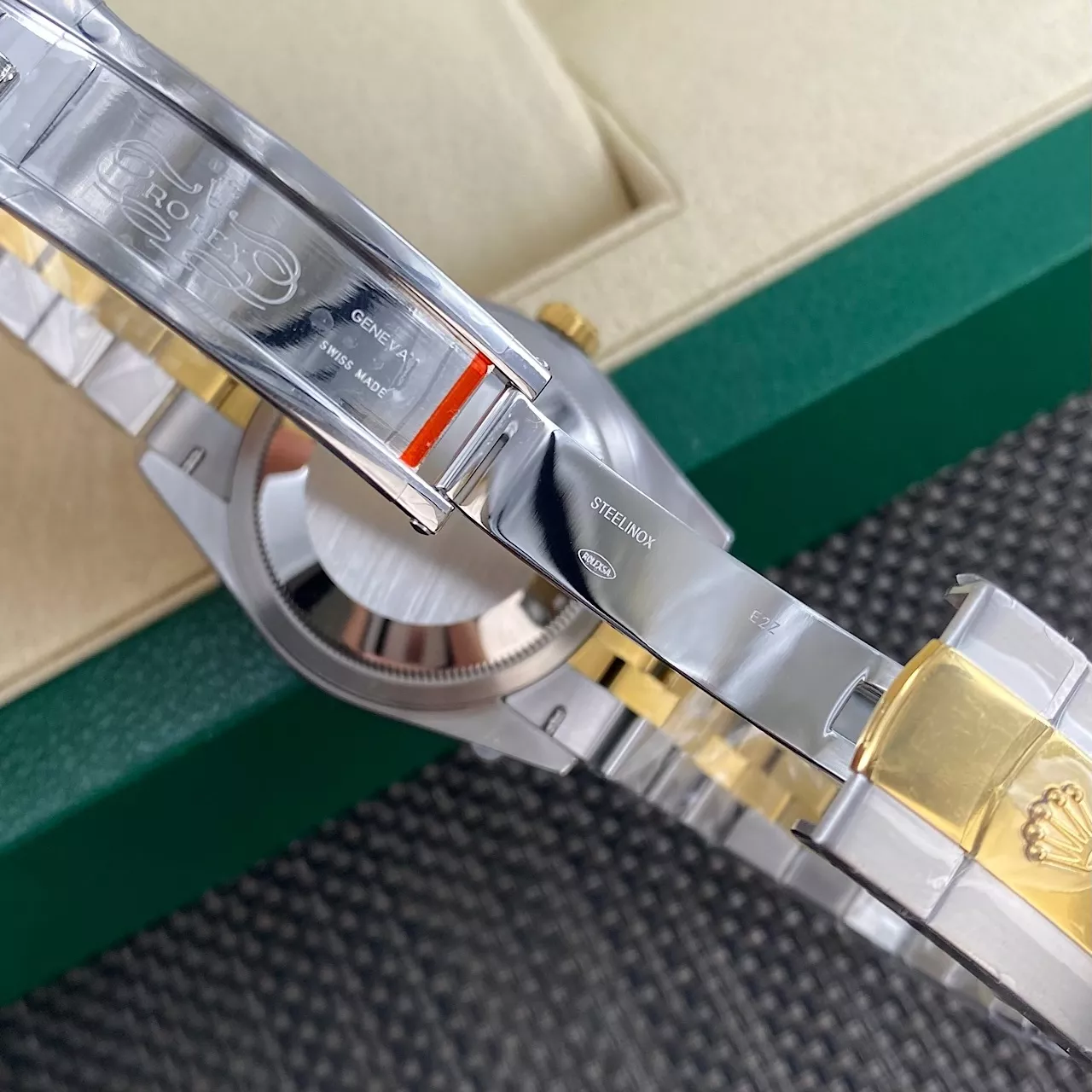 롤렉스 데이저스트 41mm 블랙 다이얼 메탈 오토매틱 워치 상세 이미지 7