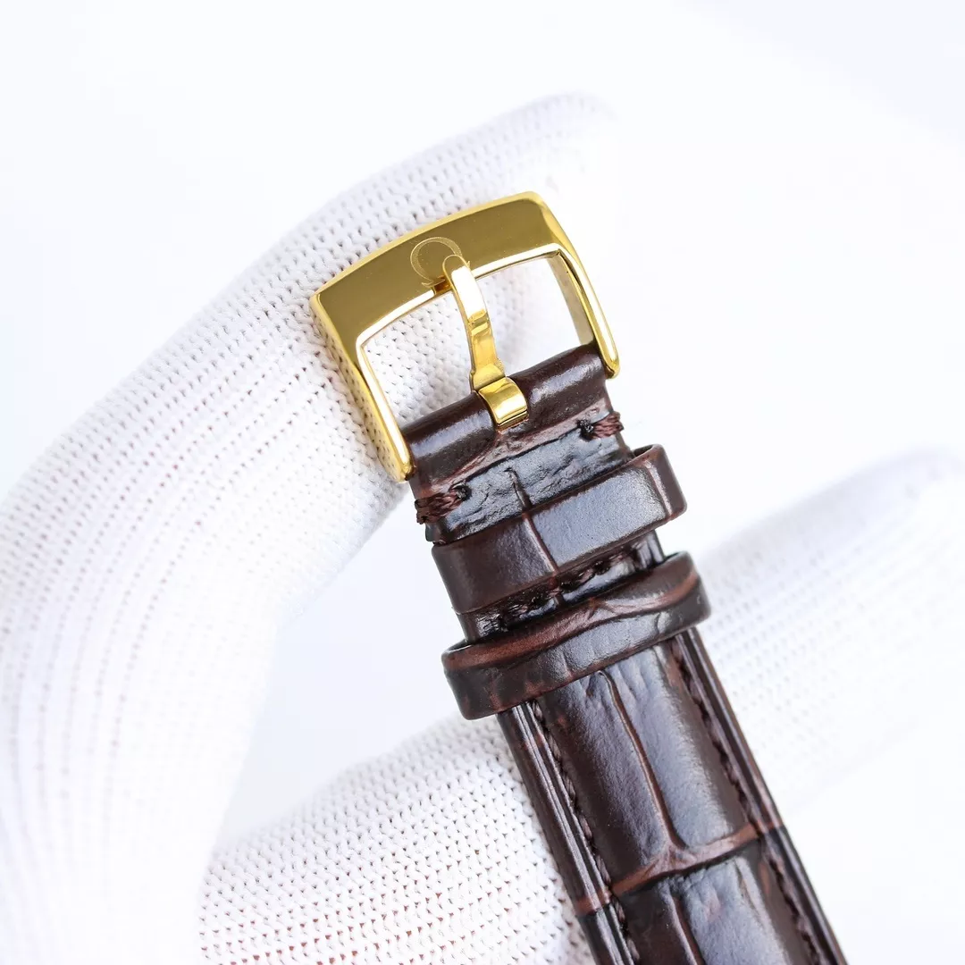 오메가 드 빌 프레스티지 스몰세컨즈 41mm 가죽 스트랩 워치 상세 이미지 9