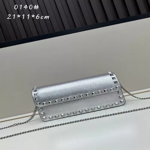 발렌티노 브이링 체인 플랩 그레인 카프스킨 크로스백