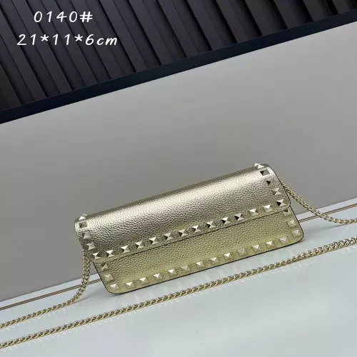 발렌티노 브이링 스터드 체인 플랩 크로스백