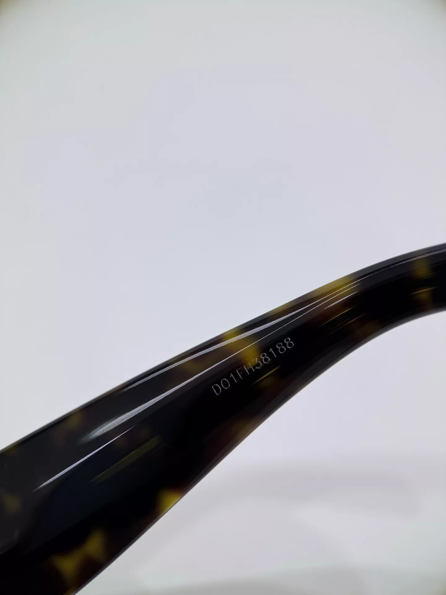 입생로랑 SL M152/F 슬림 렉탱글 아세테이트 선글라스 상세 이미지 54
