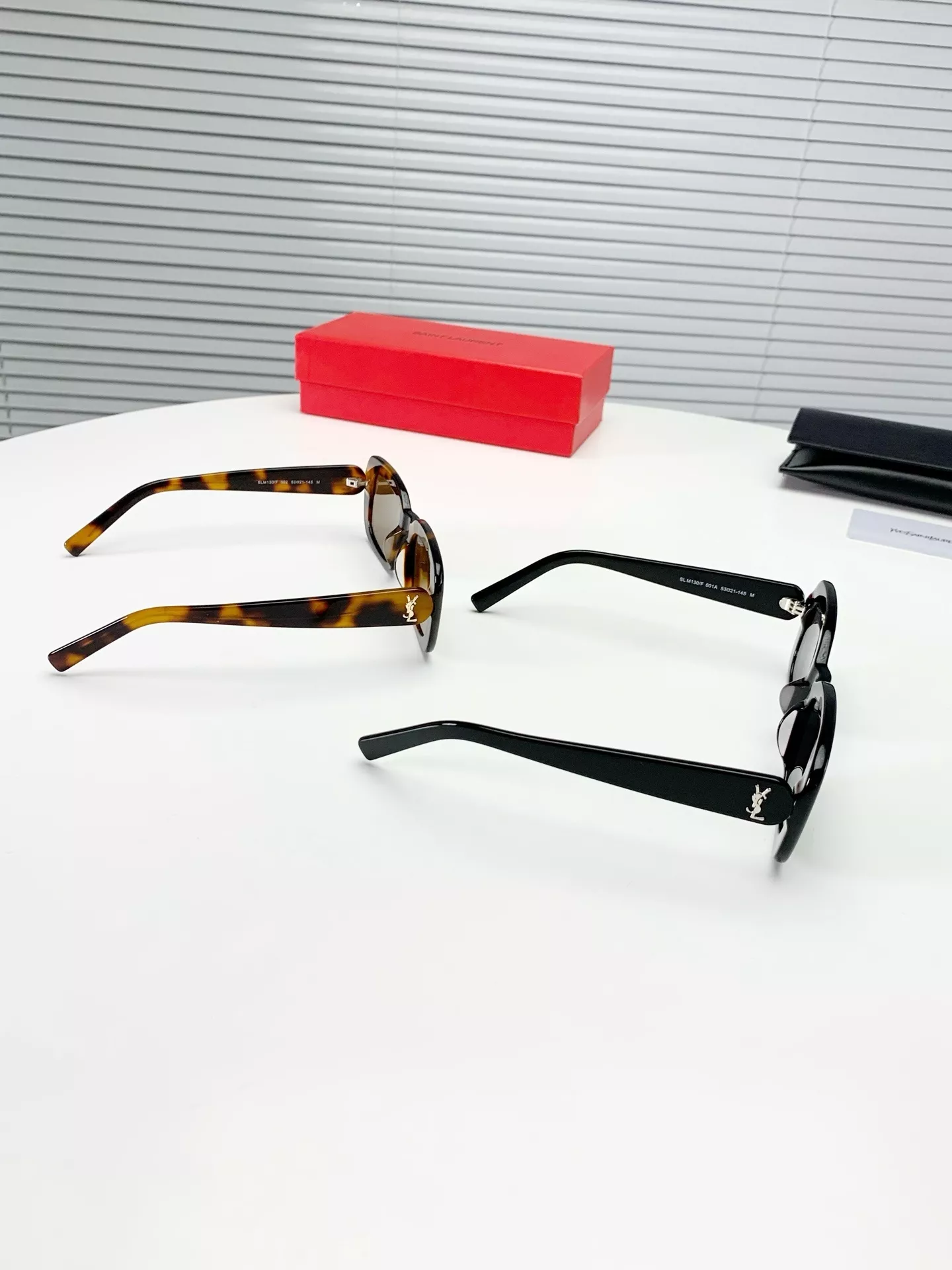 입생로랑 SLM130/F YSL 로고 슬림 렉탱글 선글라스 상세 이미지 9