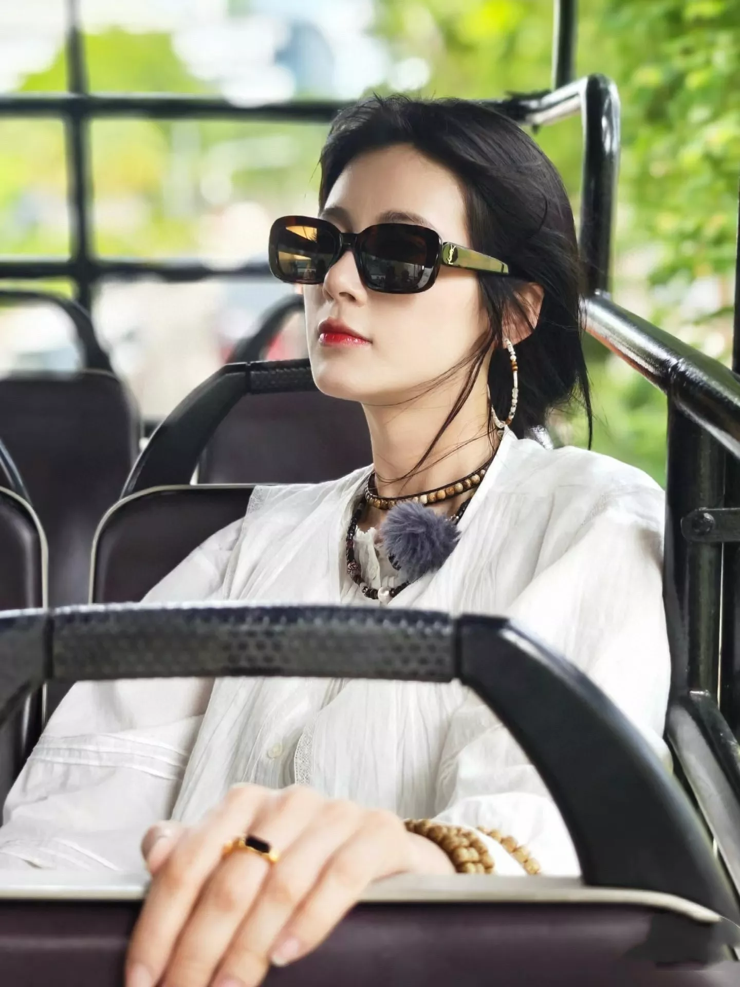 입생로랑 SLM130/F YSL 로고 슬림 렉탱글 선글라스 상세 이미지 42
