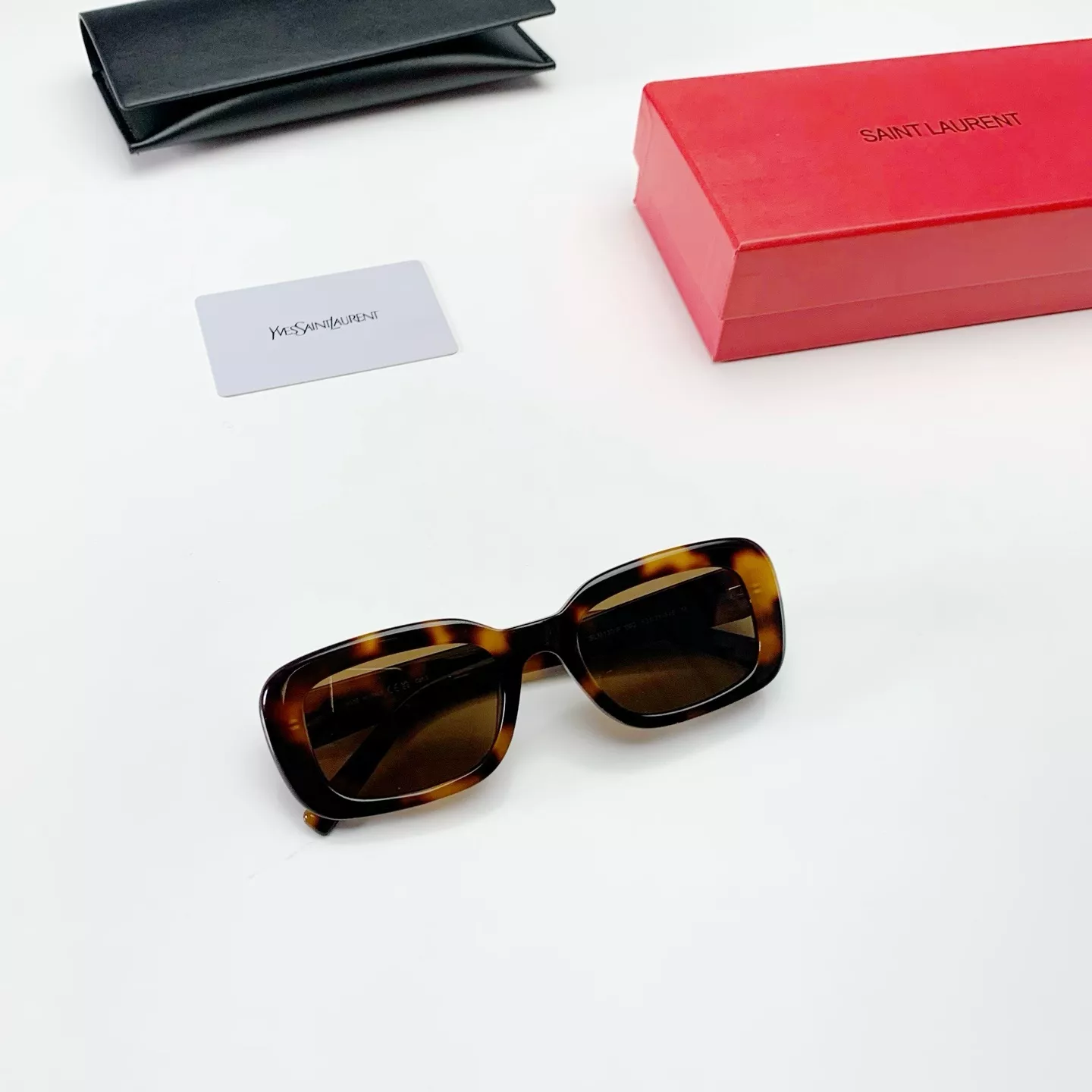 입생로랑 SLM130/F YSL 로고 슬림 렉탱글 선글라스 상세 이미지 12