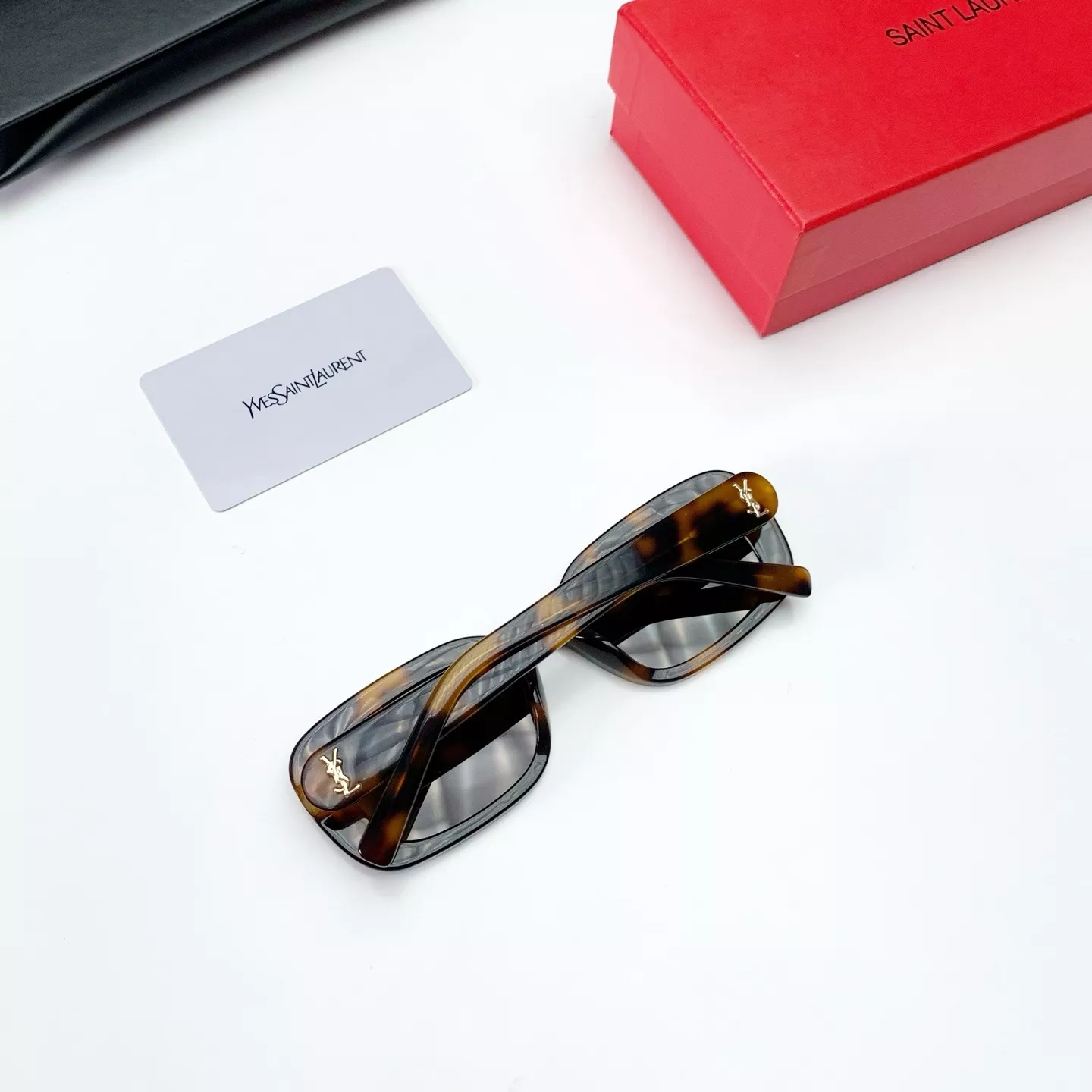 입생로랑 SLM130/F YSL 로고 슬림 렉탱글 선글라스 상세 이미지 11