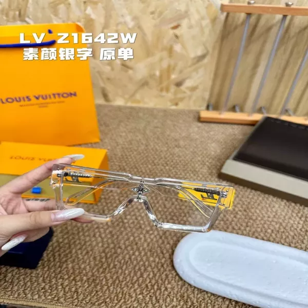 루이비통 Z1642W 투명 보드 프레임 편광 선글라스