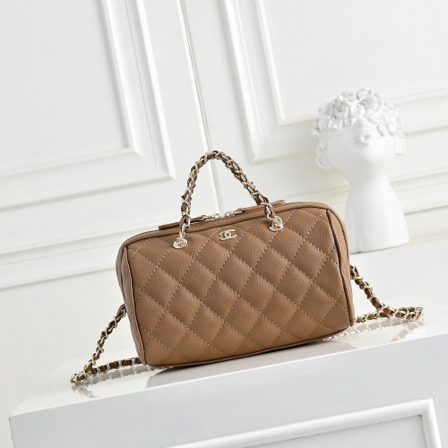 샤넬 캐비어 가죽 퀼팅 체인 보스턴백