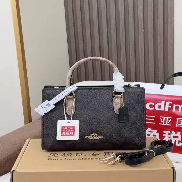 코치 시그니처 자카드 미니 탑핸들 토트백