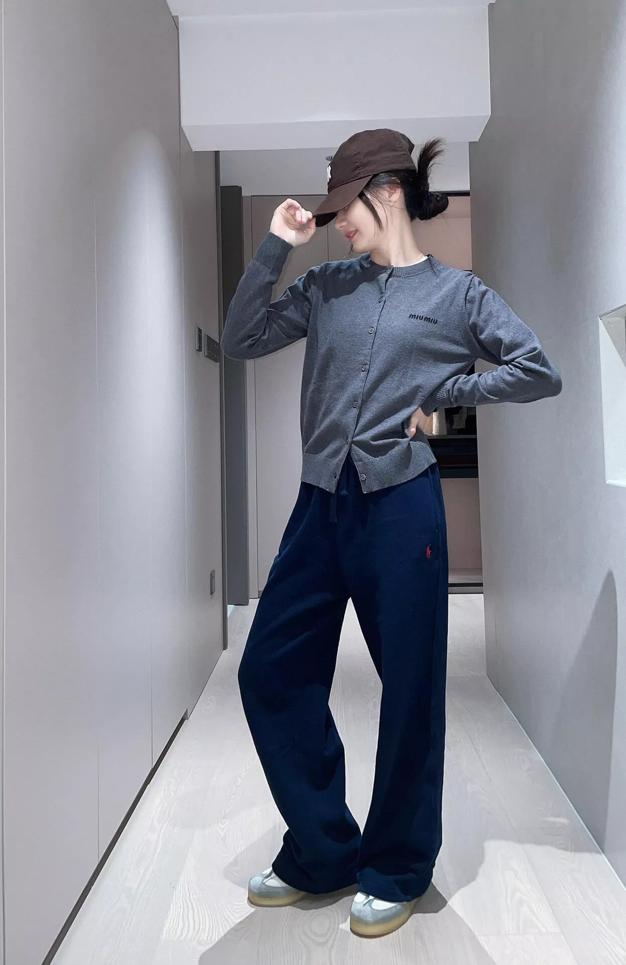 랄프로렌 로고 자수 코튼 스트레이트 캐주얼 팬츠 상세 이미지 10
