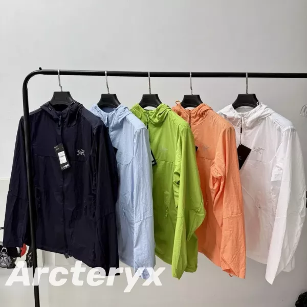 아크테릭스 경량 쿨링 후드 집업 스킨 재킷