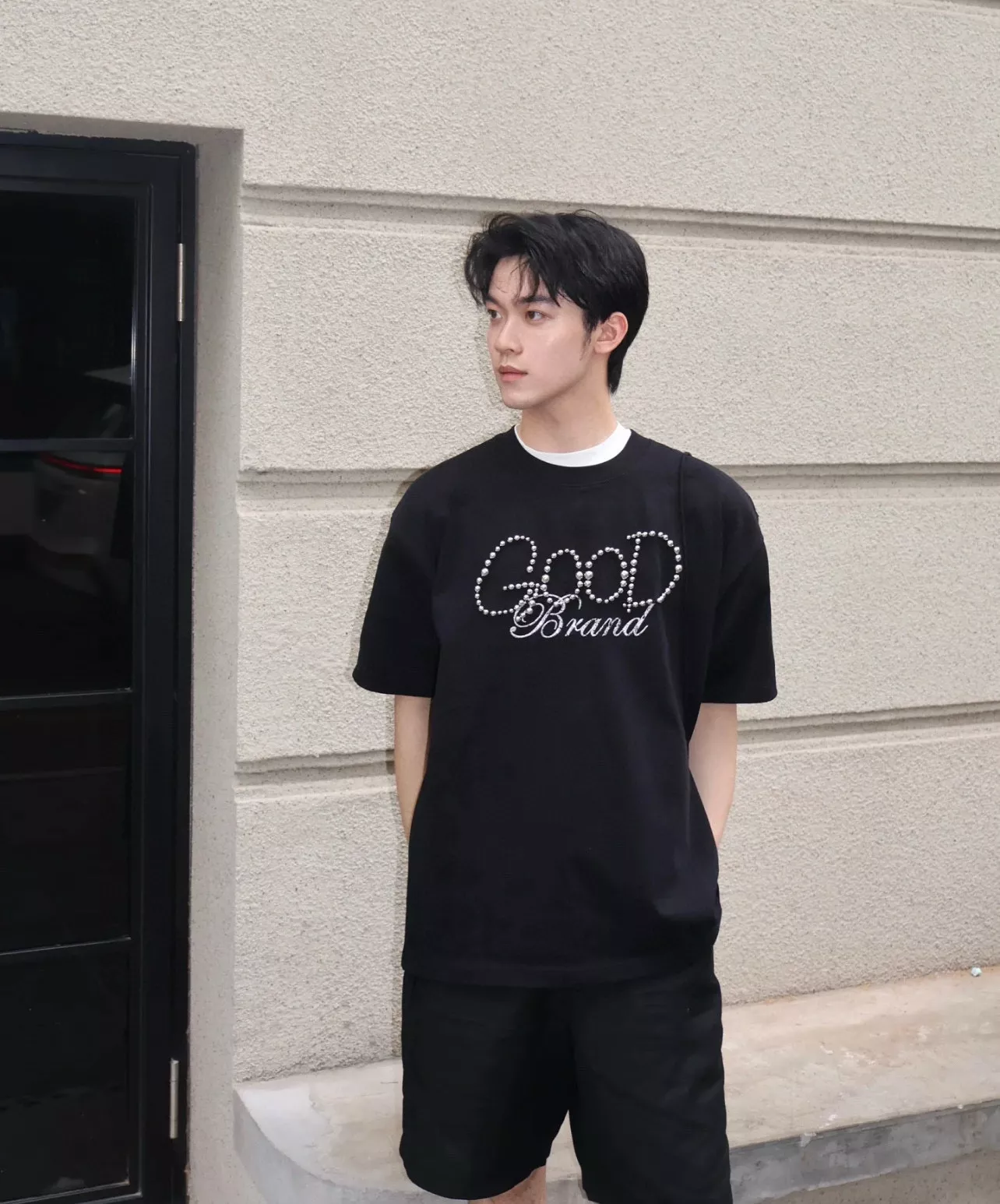 굿브랜드 진주 로고 레터링 루즈핏 반팔 티셔츠 상세 이미지 19