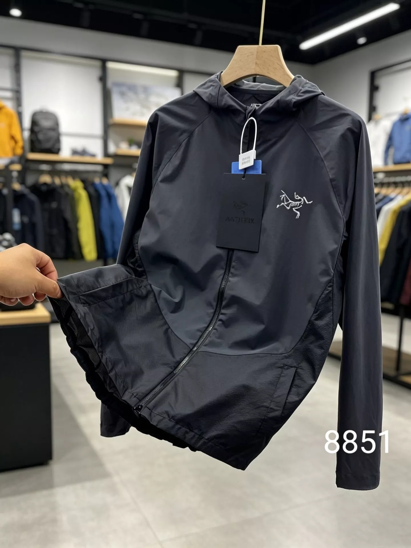 아크테릭스 고어텍스 경량 배색 후드 집업 재킷 상세 이미지 19