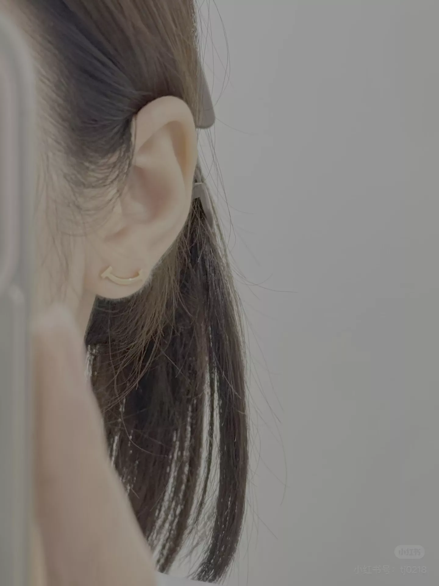 티파니앤코 스마일 모티프 비즈 엣지 이어링 상세 이미지 13