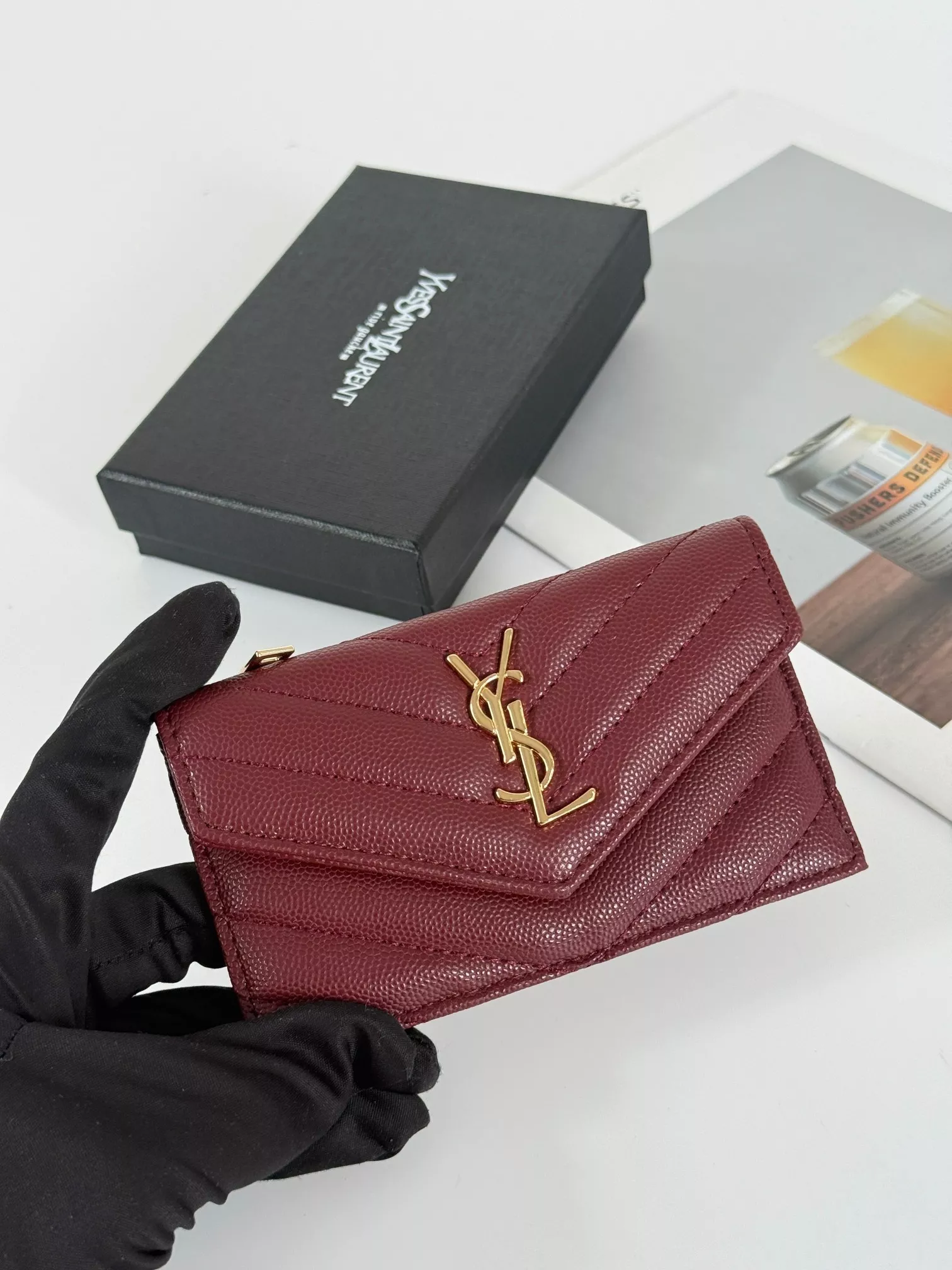 입생로랑 YSL 퀼팅 플랩 지퍼 카드지갑 상세 이미지 3