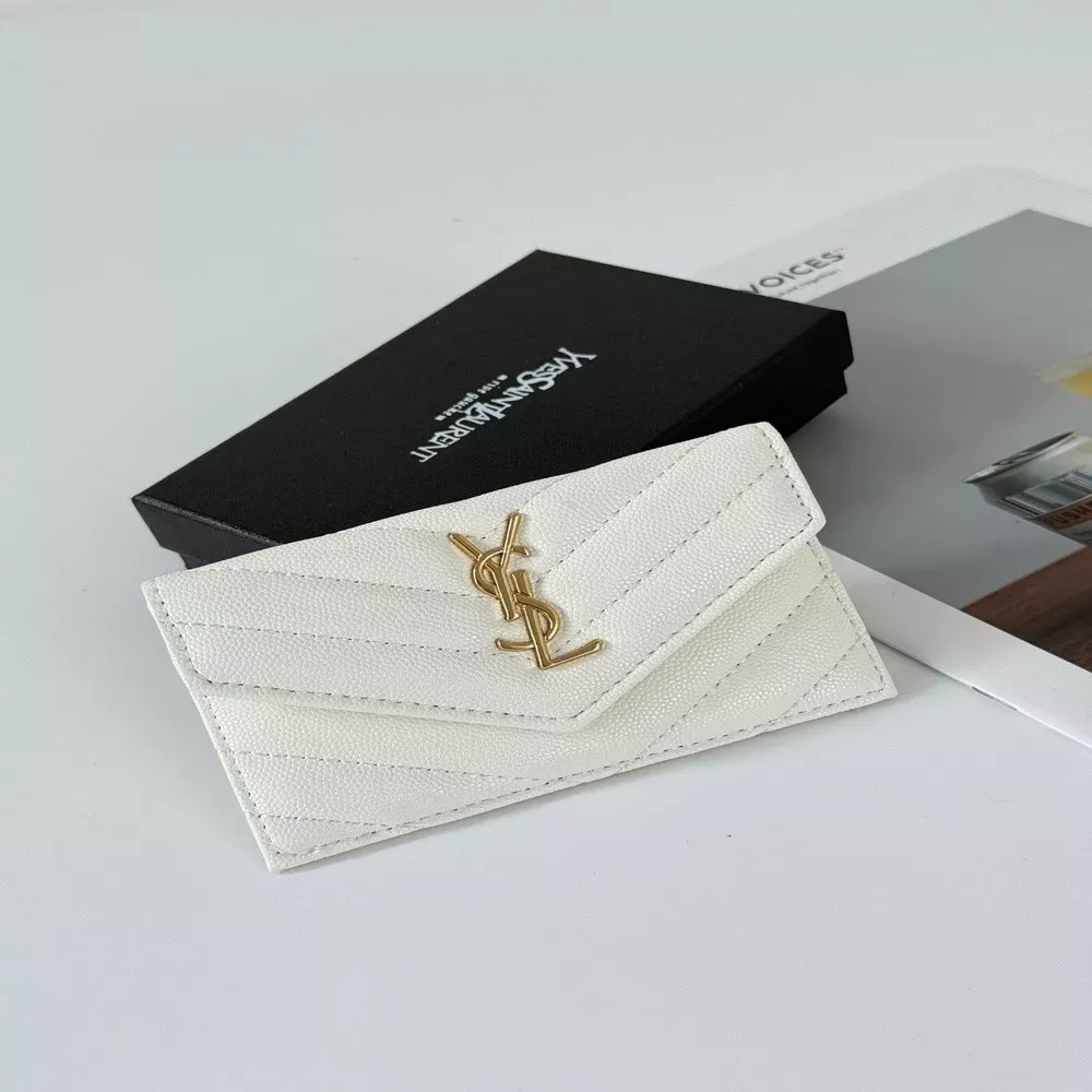 입생로랑 YSL 퀼팅 플랩 지퍼 카드지갑