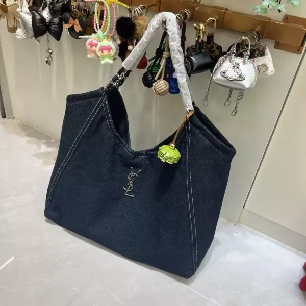 입생로랑 워시드 데님 펄 장식 대용량 쇼퍼백
