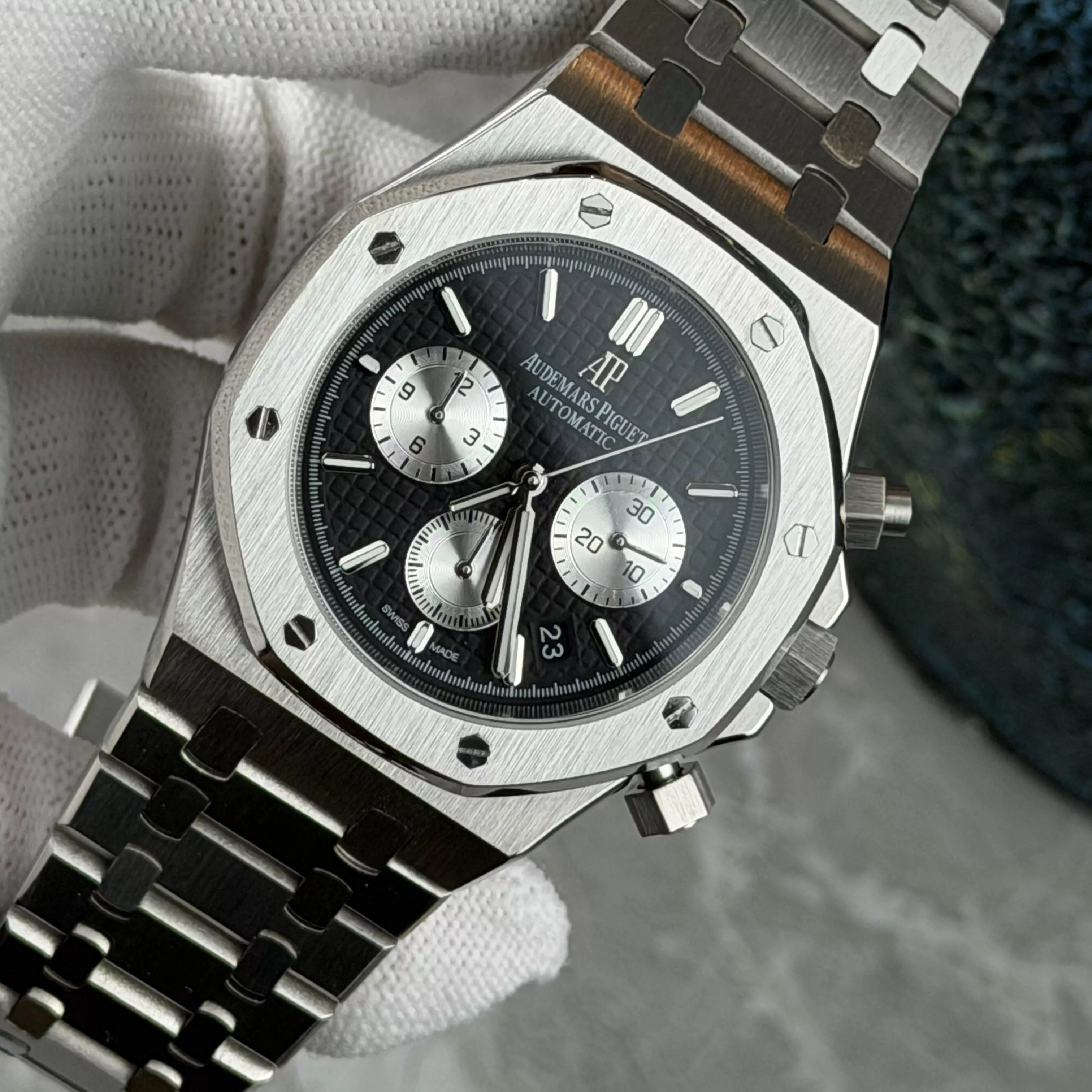 오데마피게 로열오크 크로노그래프 41mm 메탈 워치 상세 이미지 6