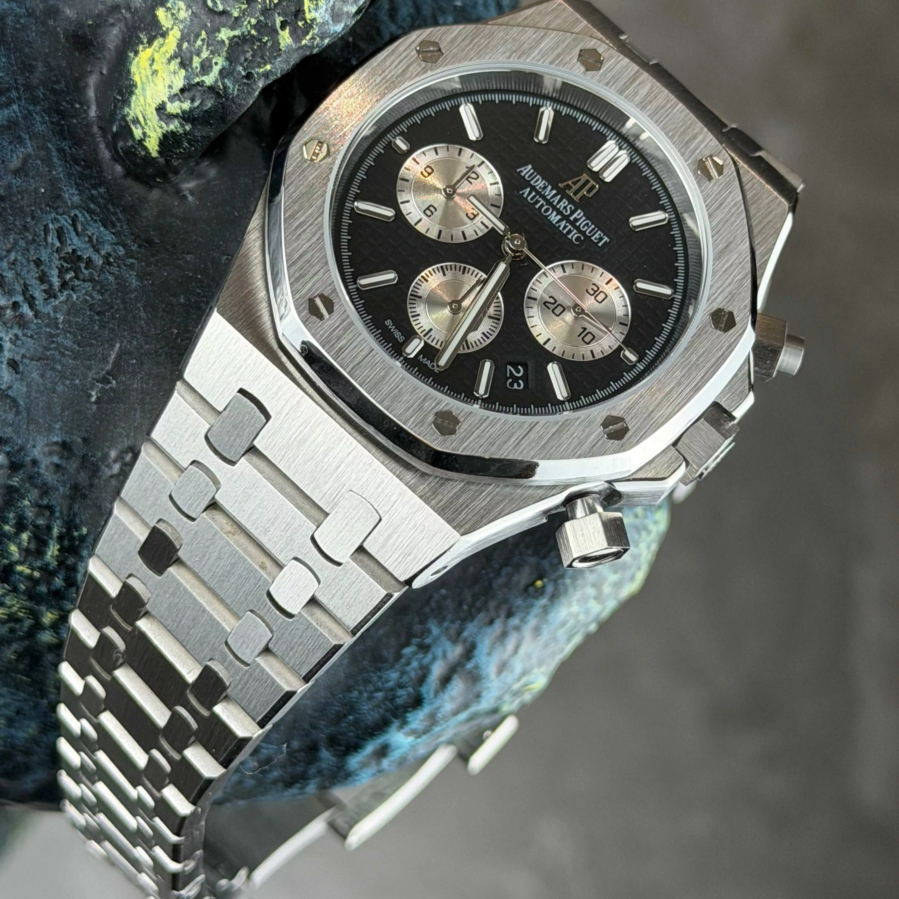 오데마피게 로열오크 크로노그래프 41mm 메탈 워치 상세 이미지 8