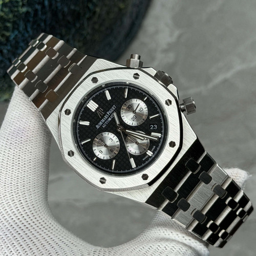 오데마피게 로열오크 크로노그래프 41mm 메탈 워치
