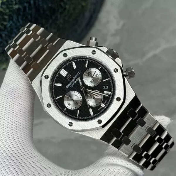 오데마피게 로열오크 크로노그래프 41mm 메탈 워치