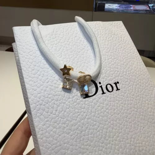 디올 비대칭 CD 스타 큐빅 이어링