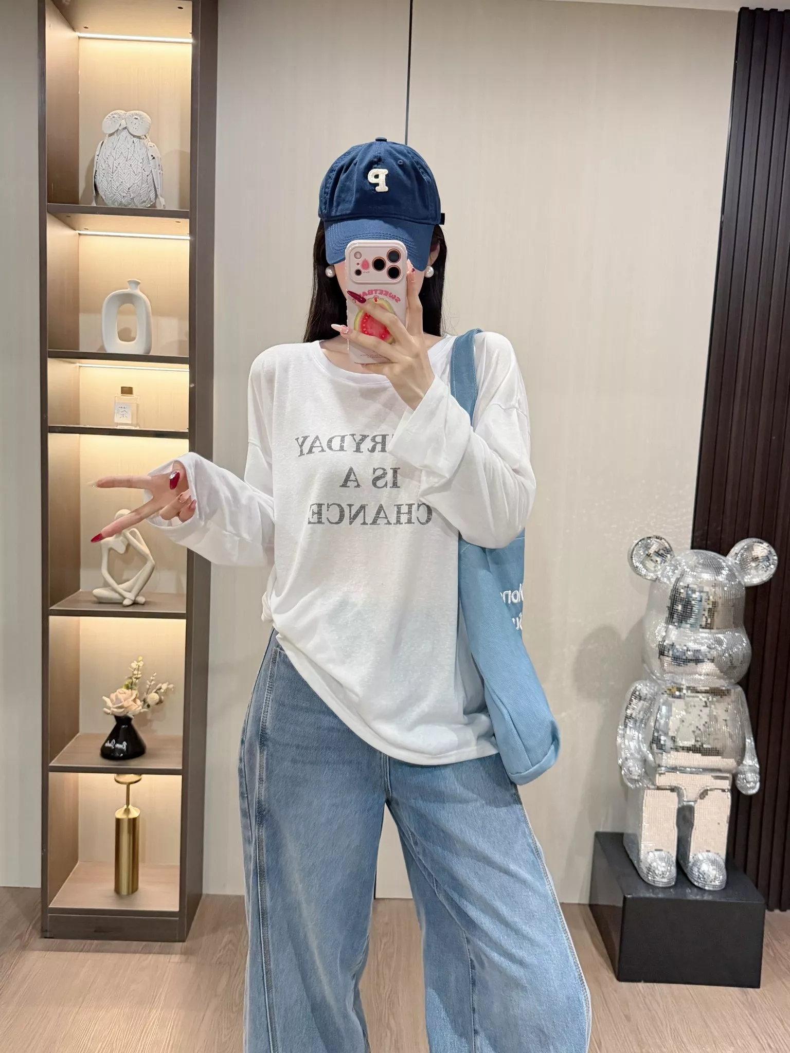 모앤코 레터링 프린트 루즈핏 썸머 자외선 차단 긴소매 티셔츠 상세 이미지 24