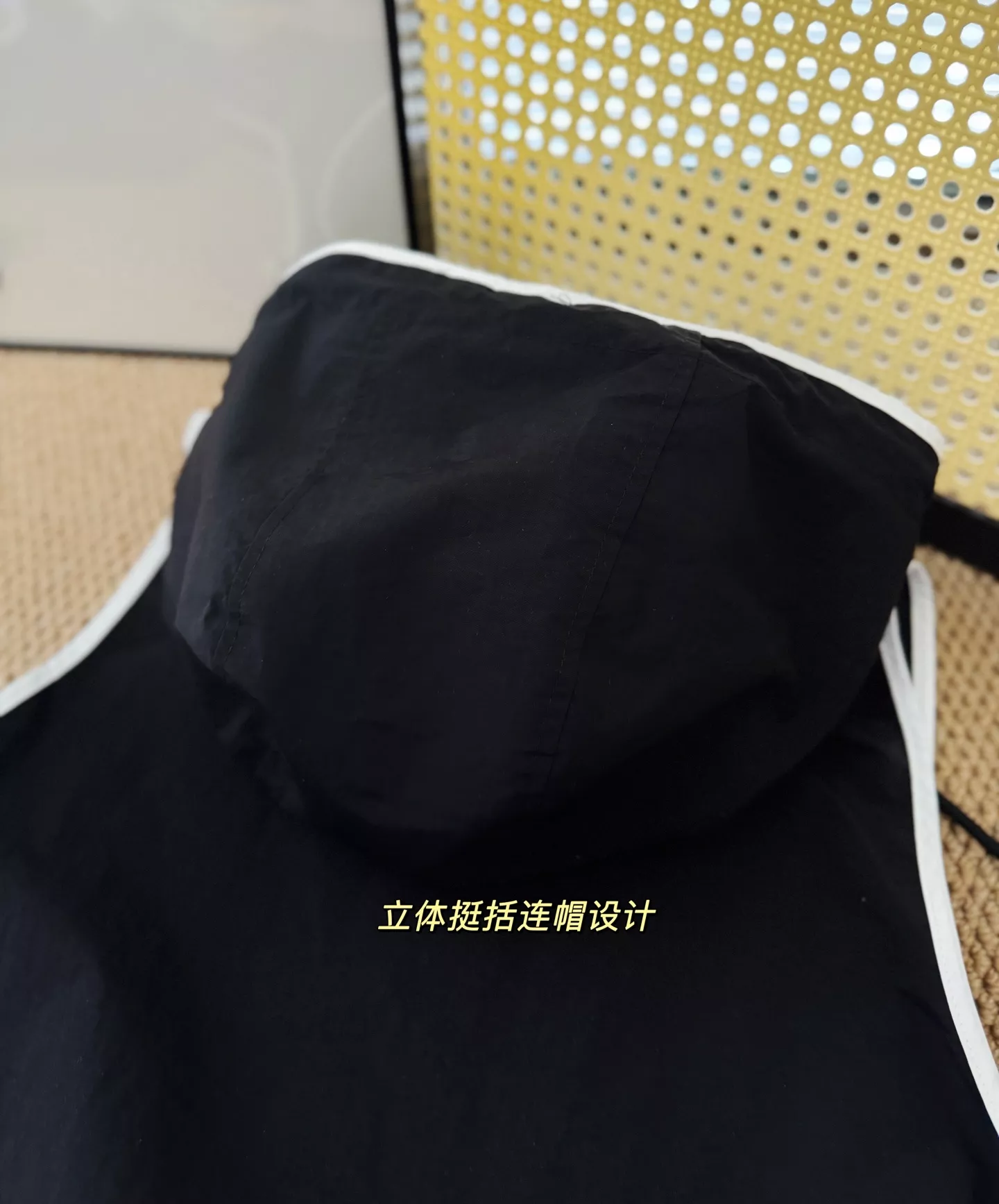 샤넬 코코 비치 배색 후드 베스트 쇼츠 세트 상세 이미지 15