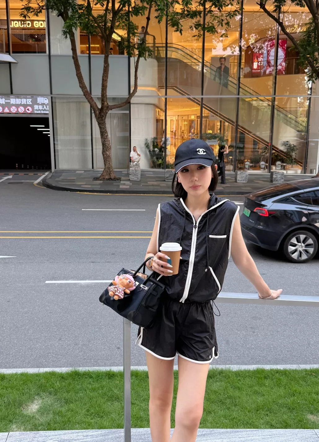 샤넬 코코 비치 배색 후드 베스트 쇼츠 세트 상세 이미지 22