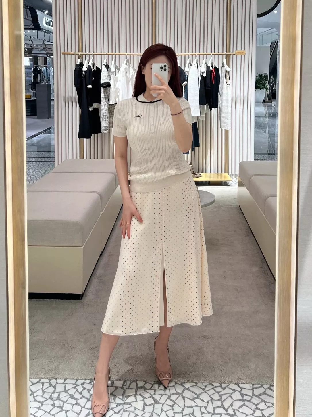 발렌티노 배색 인타르시아 케이블 세일러 칼라 반팔 니트 상세 이미지 26
