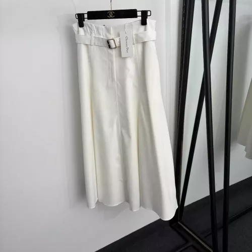 디올 금속 버클 벨트 포인트 롱 스커트