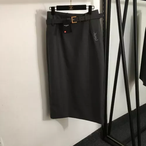 입생로랑 자수 로고 벨트 포인트 H라인 롱 스커트