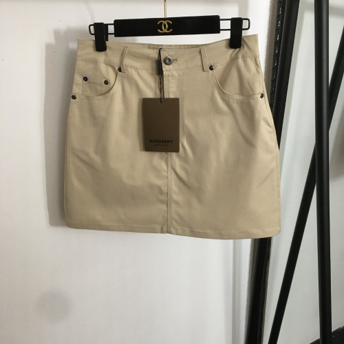 버버리 전마 기사 프린트 슬림핏 미니 스커트