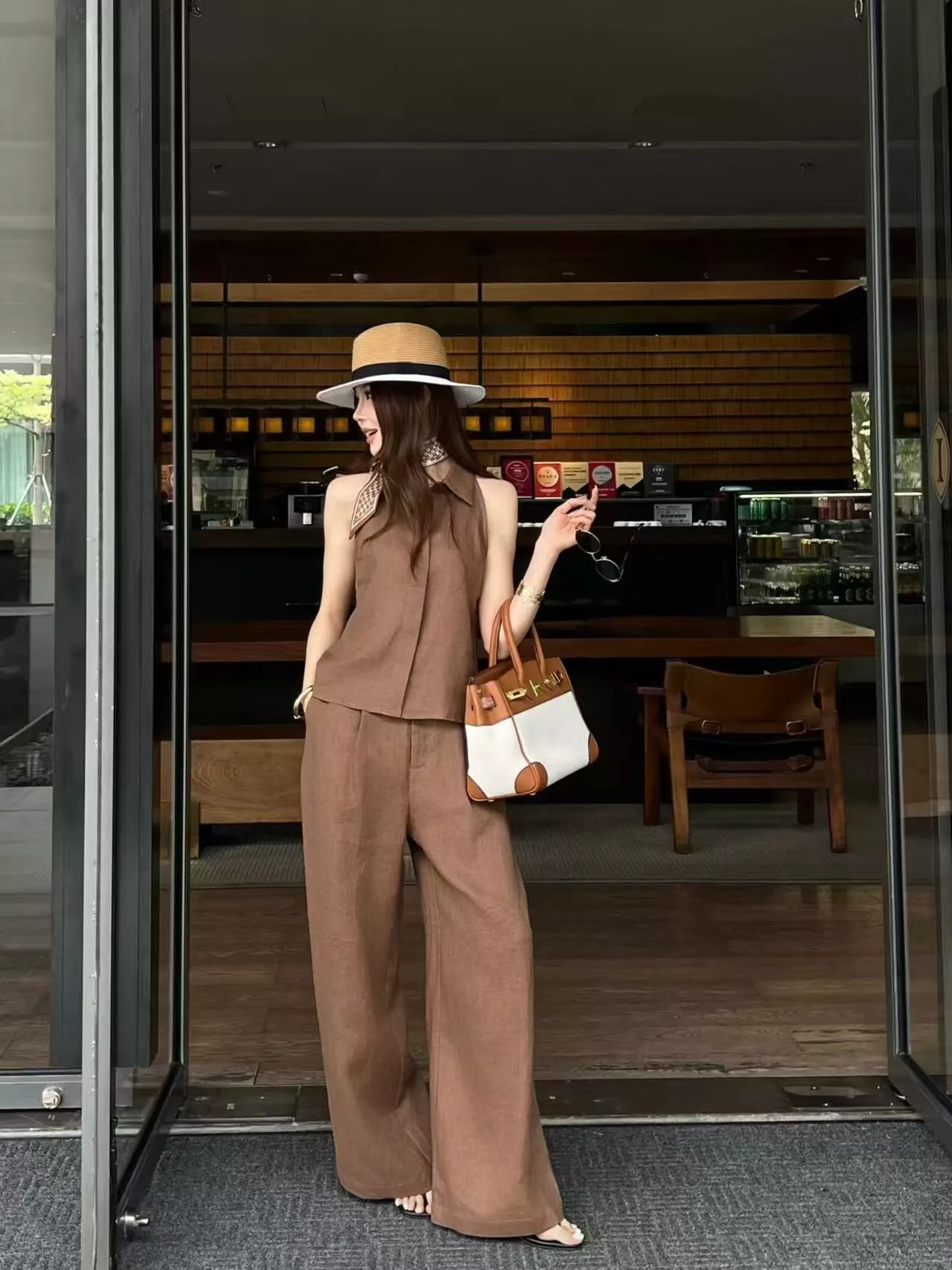 로로피아나 민소매 플랩 칼라 와이드 팬츠 셋업 상세 이미지 18