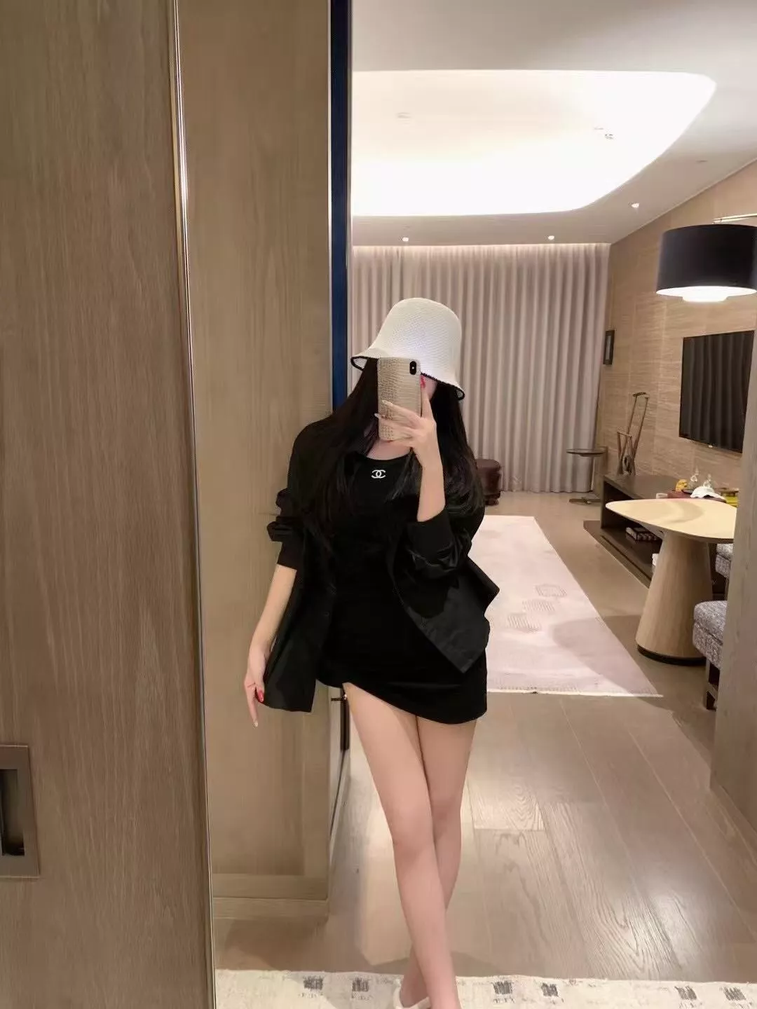 샤넬 더블C 자수 레이스 패치 긴소매 셔츠 상세 이미지 18