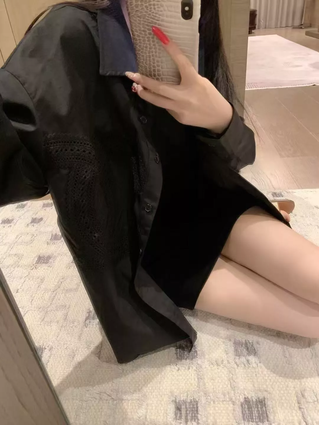 샤넬 더블C 자수 레이스 패치 긴소매 셔츠 상세 이미지 15
