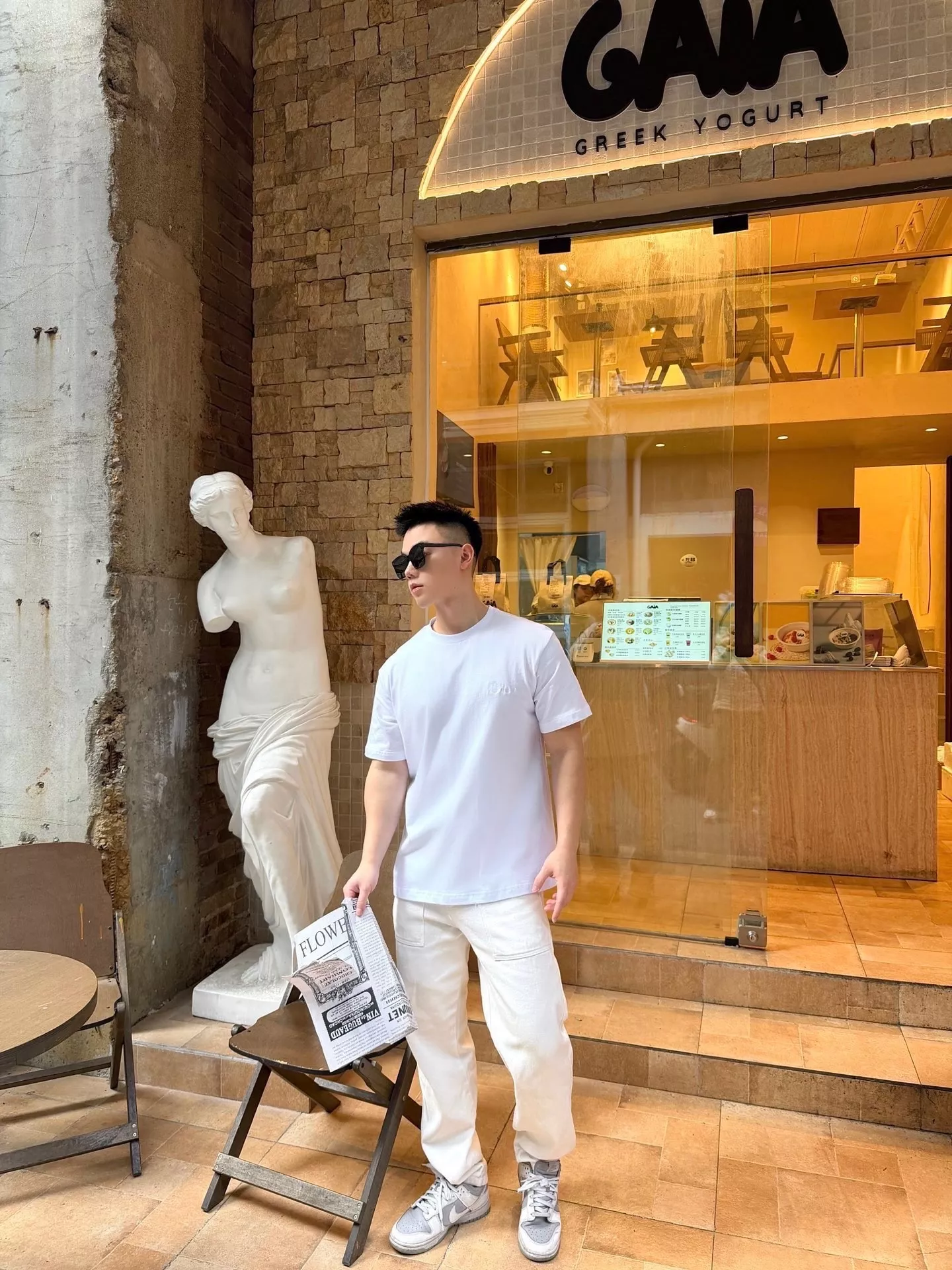 디올 로고 자수 루즈핏 코튼 반소매 티셔츠 상세 이미지 12