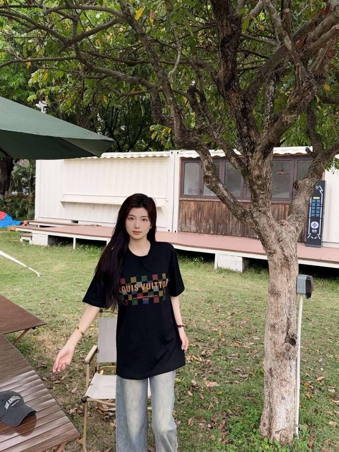 루이비통 컬러 체커보드 레터 압착 반소매 티셔츠 상세 이미지 14