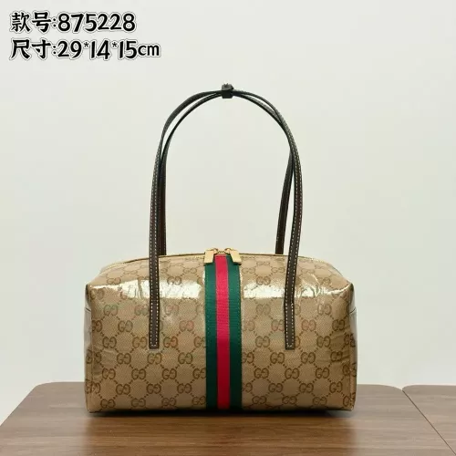 구찌 모노그램 패턴 더블핸들 보스턴백