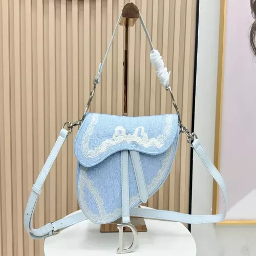 디올 새들 자수 라지 숄더백