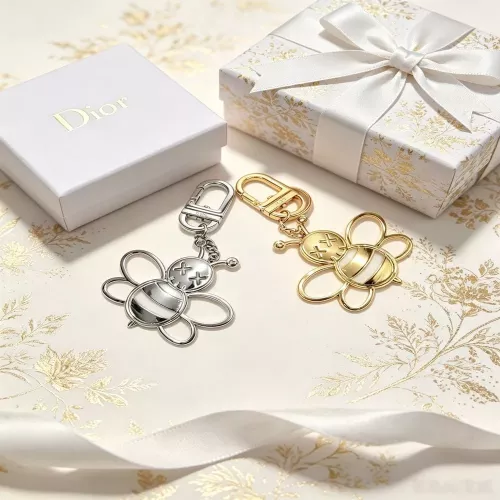 디올 벌 모티프 오픈워크 메탈 백참