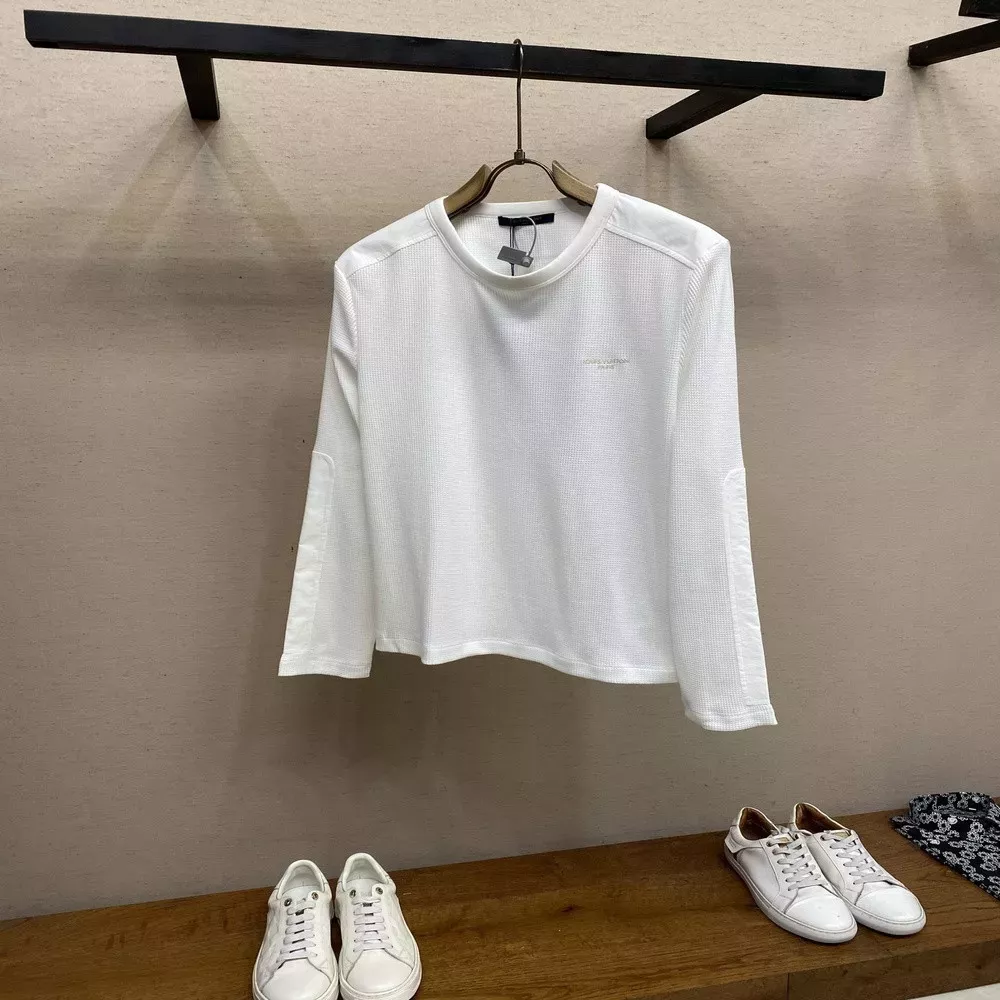루이비통 자수 로고 와플 긴소매 티셔츠