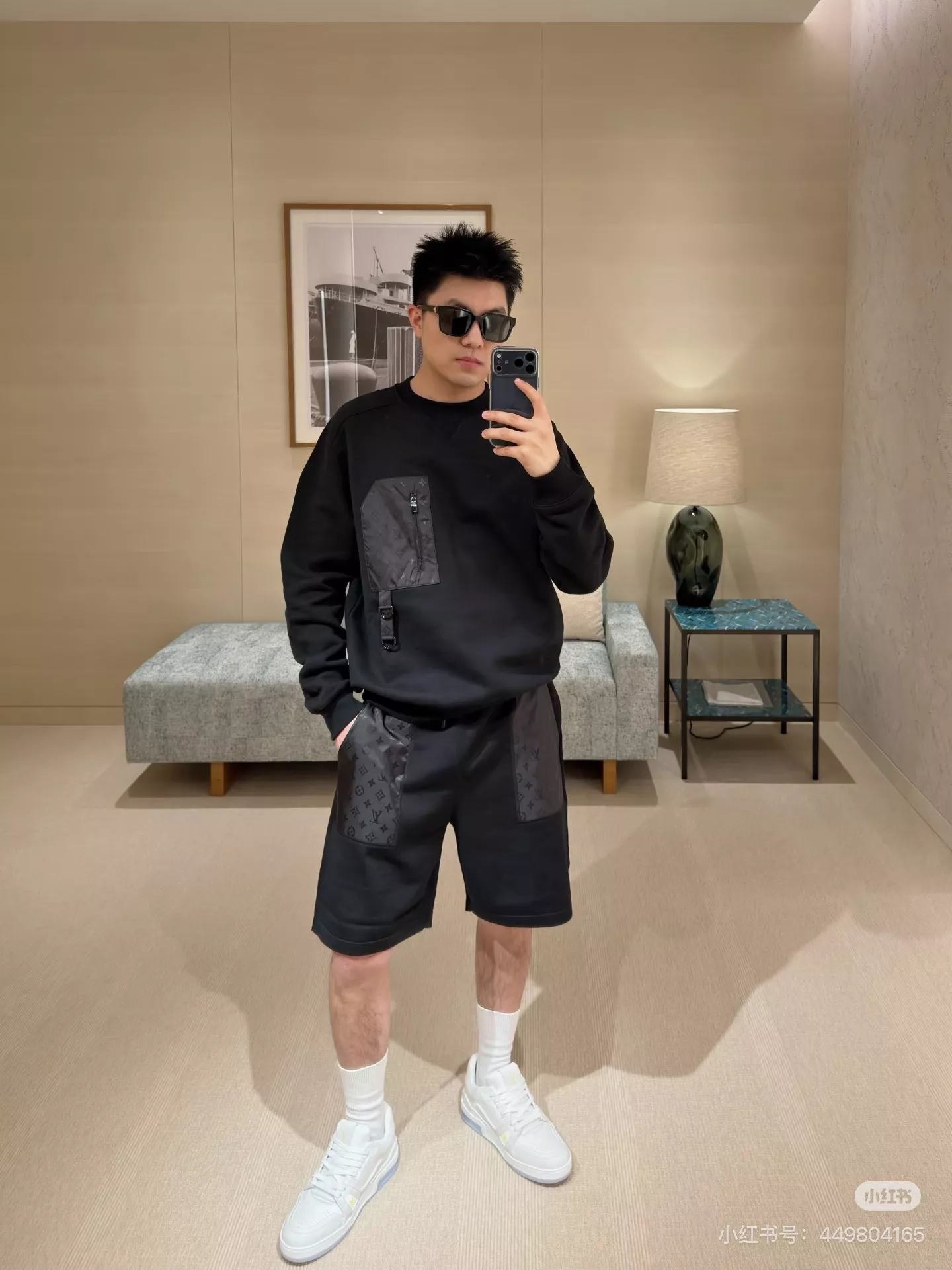 루이비통 모노그램 나일론 포켓 코튼 맨투맨 상세 이미지 16