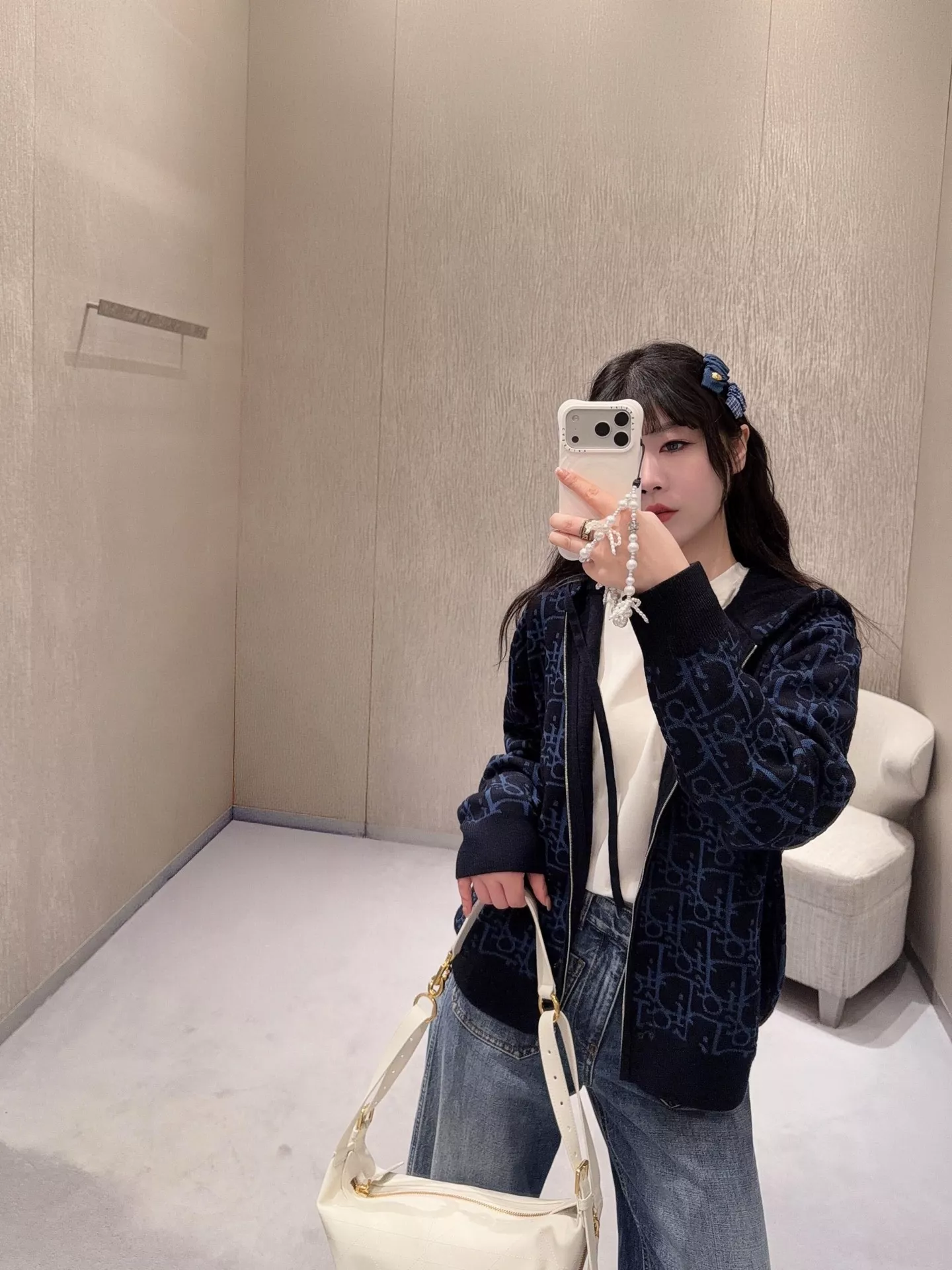 디올 오블리크 후드 니트 재킷 상세 이미지 27