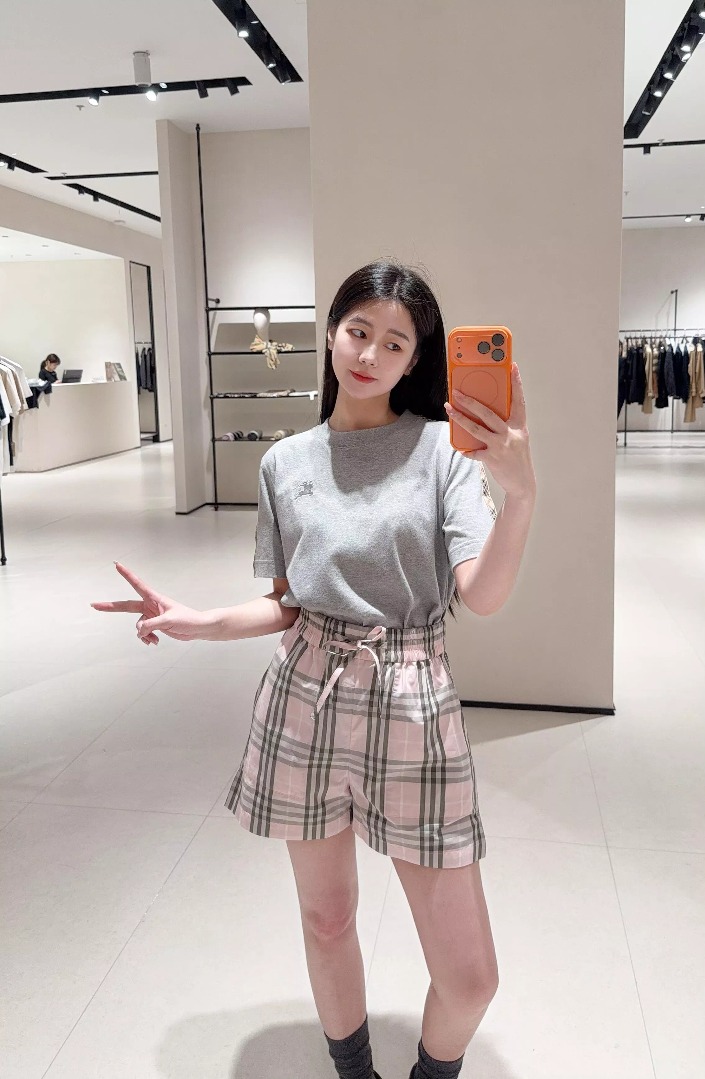버버리 체크 패턴 코튼 밴딩 하프 팬츠 상세 이미지 26