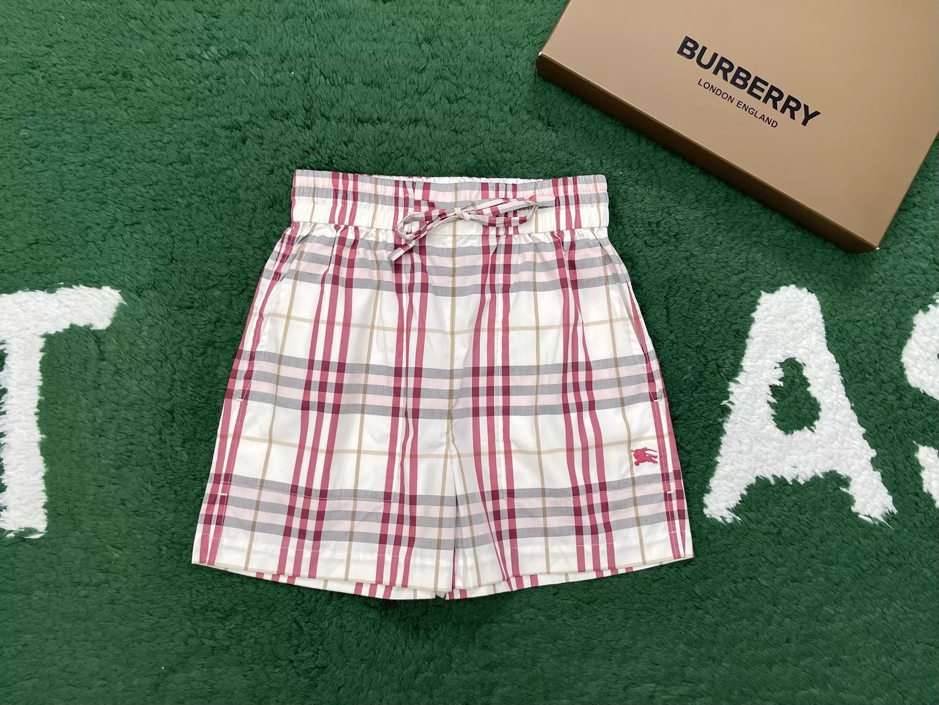 버버리 체크 패턴 코튼 밴딩 하프 팬츠 상세 이미지 1